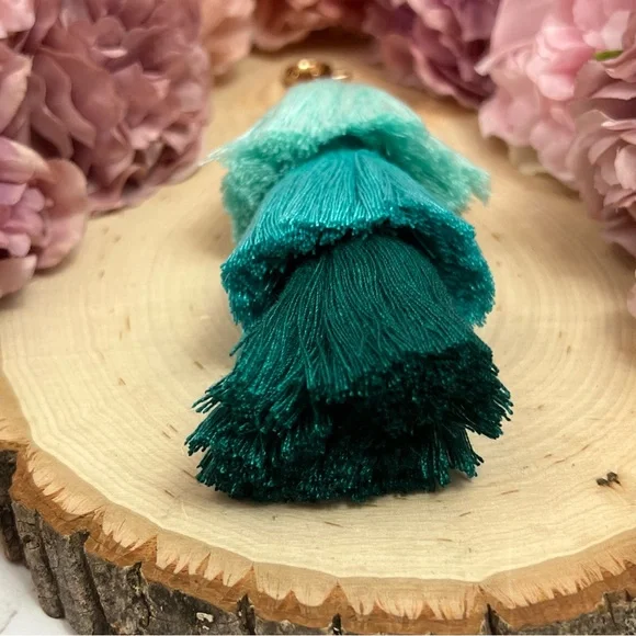 Boho Long Multi Tier Green Fringe Purse Charm - Picture 9 of 14